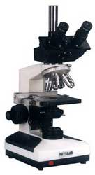 Trinocular Research Microscope