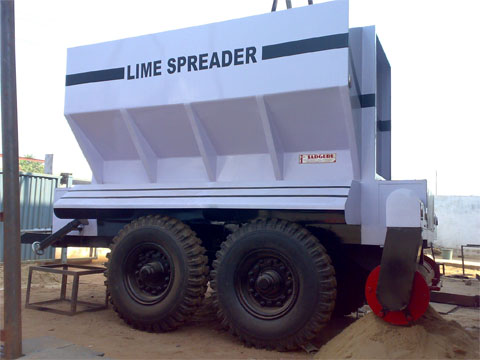 Lime Spreader, for Construction, Feature : Corrosion Resistance, Easy To Operate, Power Consumption