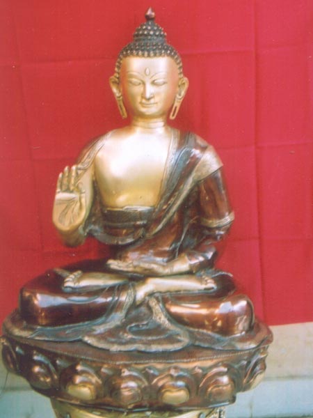 Meditating Lord Gautam Buddha Devotional Brass Statue