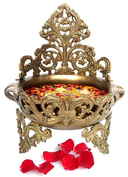Urli - Floating Flower Pot Metal Brass Decorative Figure