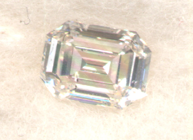 Emerald Cut Solitaire Diamond 1.40 Carats Icolor Si1