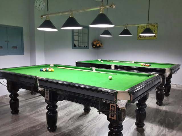 8 Ball Pool Table at Best Price in Ludhiana