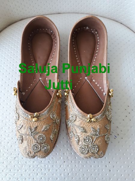 Shahihandicraft Golden Punjabi Jutti, Style : Flat