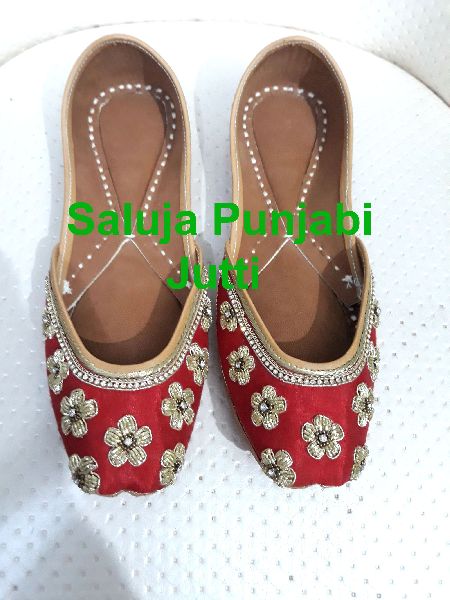 Lovely Punjabi Jutti, Color : Red