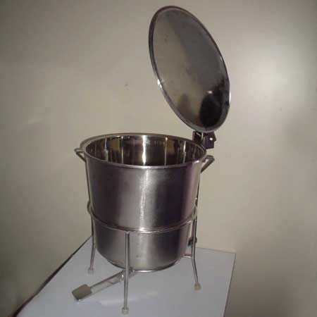 Stainless Steel Foot Dustbin