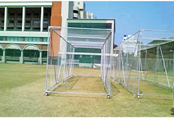 Cricket Net-on-wheel