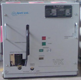 Vacuum circuit breaker panel