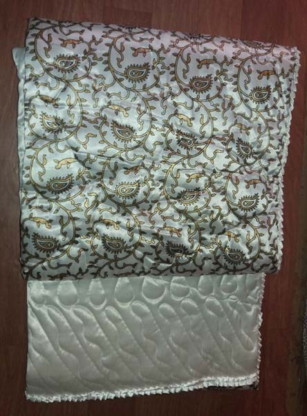 Jaipuri White Print Double Bedding Quilt Silk