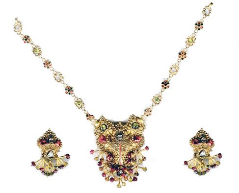 Gold Necklace Sets - P049