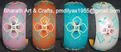 Painted Wooden Bangles (wbng 2003)