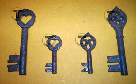 Iron Key Holder