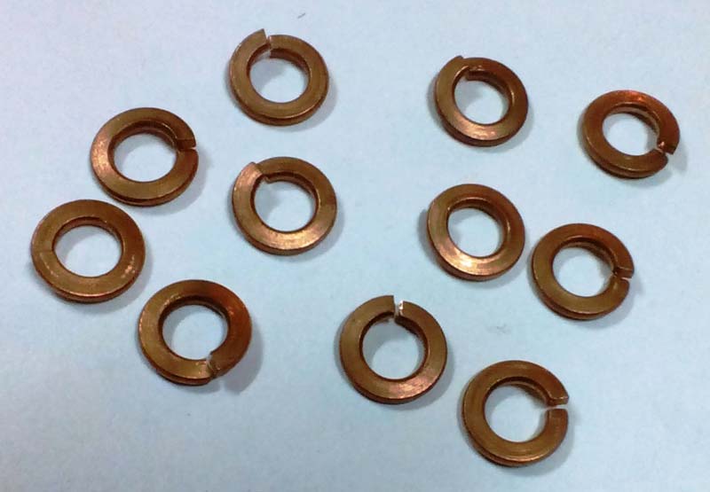 Round Polished Aluminium Spring Washers, for Automobiles, Size : 0-15mm, 15-30mm, 30-45mm, 45-60mm