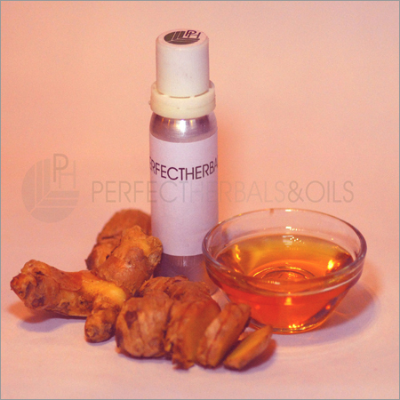Ginger Oil, for Medicine, Packaging Type : Glass Bottles, Plastic Bottles