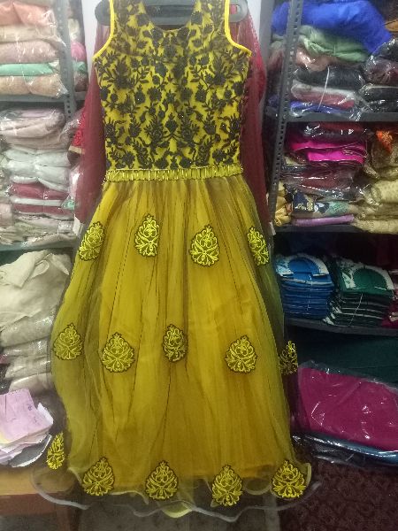 D.no 138 party wear Designer gown