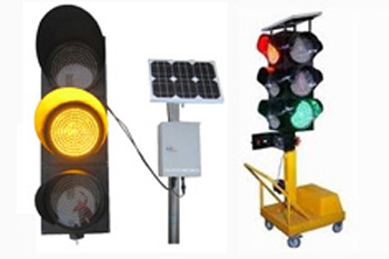 Solar traffic signal light