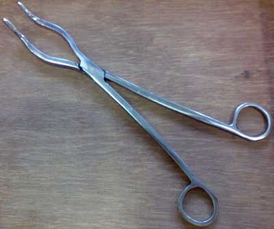 Steel Platinum Tipped Tongs, for Science Laboratory, Feature : Corrosion Resistant