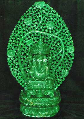Jade Ganesha Statue