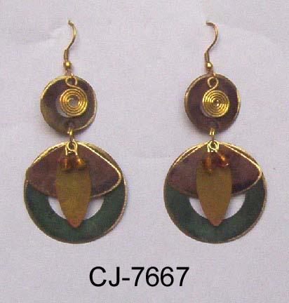 Brass Earring Antique (CJ-7667), Gender : Women, Girls