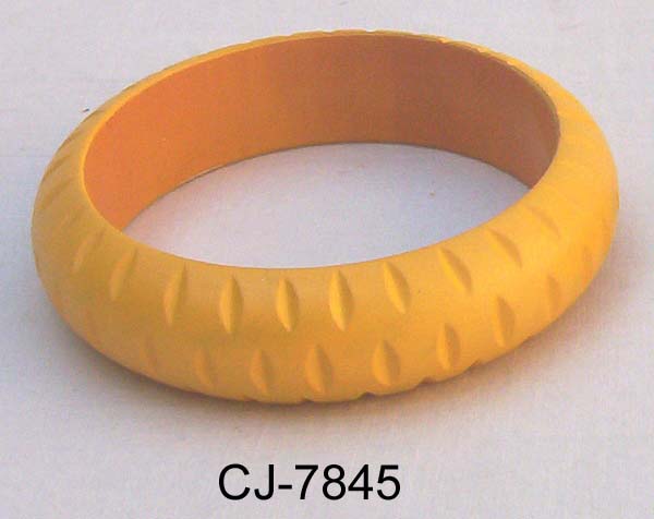 Wooden Bangle Coloured (CJ-7845)