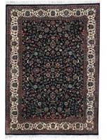 Sarukh Carpets