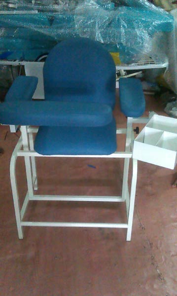 Bariatric Phlebotomy Chair Manufacturer In Maharashtra India By