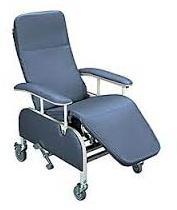 Day Care Recliner Chair By Baseline Bio Medical Company From Mumbai Maharashtra Id 811586