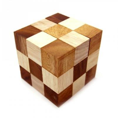 Sanke Cube Wooden Puzzle