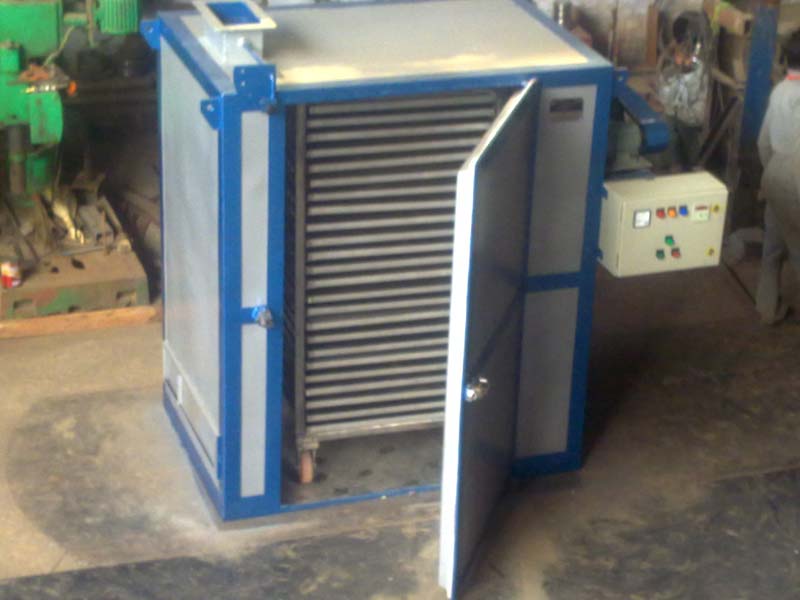 M.D. Tray Dryer