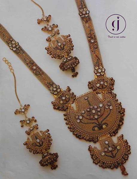 Ancient Necklace Set, Occasion : marrige