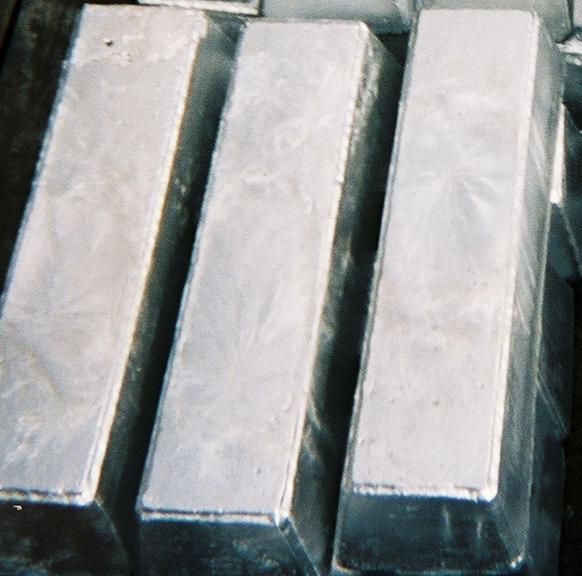 aluminium ingots