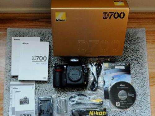 Nikon D7000 Digital SLR Camera (Body Only - Black)