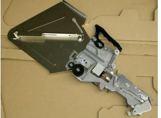 Kw1-m3200-10x Cl16mm Feeder For Yamaha Machine