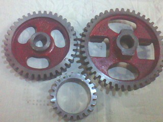 Round Polished Metal Lister Diesel Engine Gears, for Automobiles