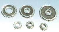Round Polished Metal MK-12 Type Engine Gears, for Automobiles
