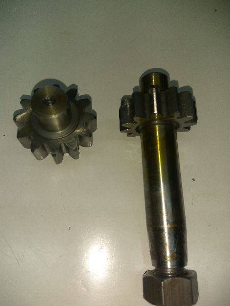 Round Polished Brass Pinion Gears, for Automobiles, Certification : ISI Certified