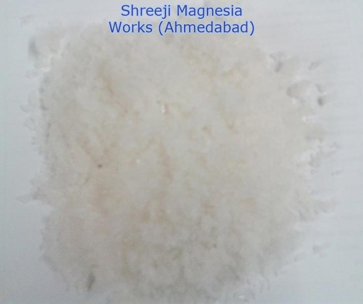 Magnesium chloride crystals, Formula : MgCl2