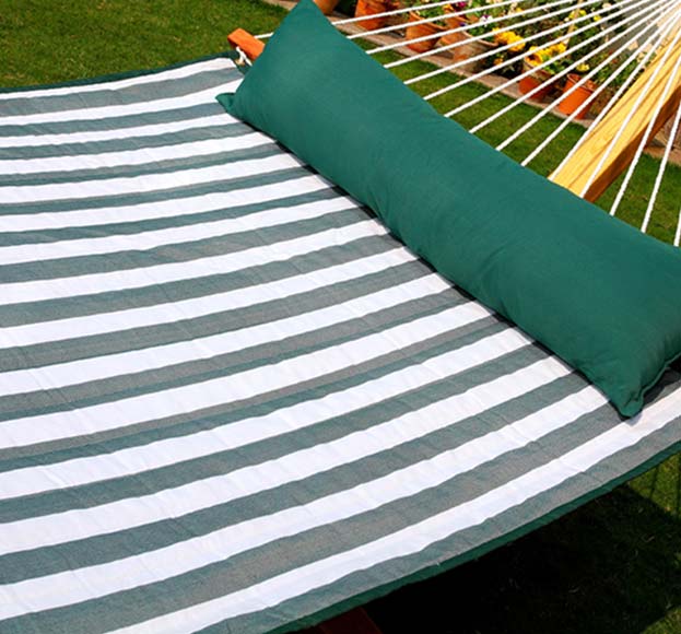 Quilted Hammock-Green & White