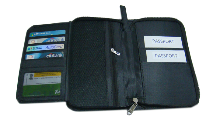 Essart Synthetic Travel Document Holder With Zipper Closure