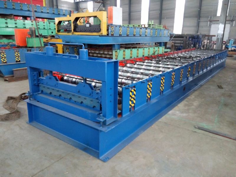 6 RIB ROLL FORMING MACHINE, Voltage : 415V/3PH/50HZ