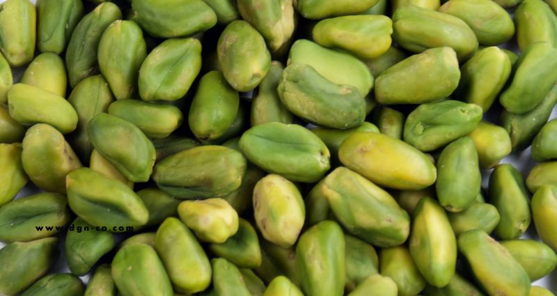 Organic pistachio nuts, Color : Green