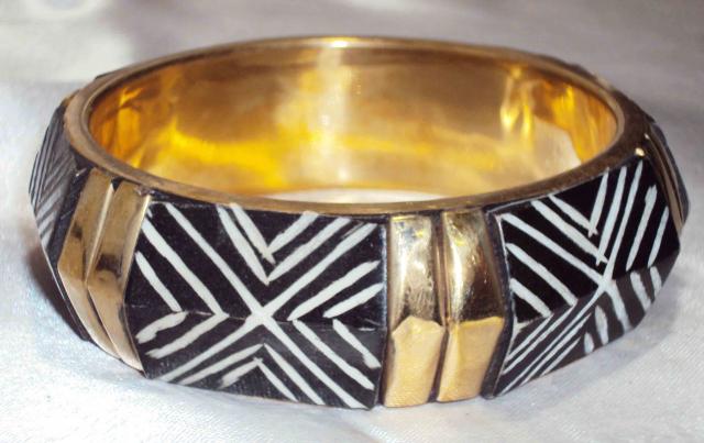 Bone Bangle-01