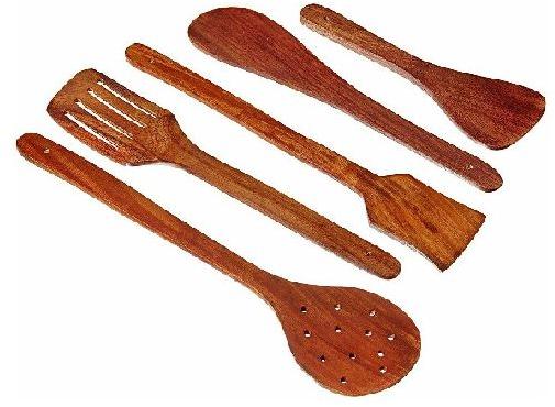 Wooden kitchen utensil, Certification : trade