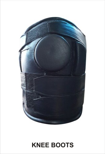 Leather Horse Knee Pad, Size : 240x80mm, 280x90mm, 320x100mm