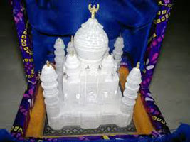 Marble Taj Mahal Sculpture