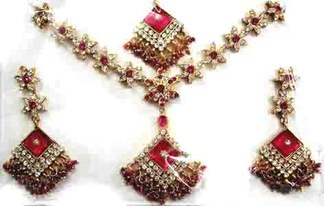 Indian Traditional Necklace DDT02162