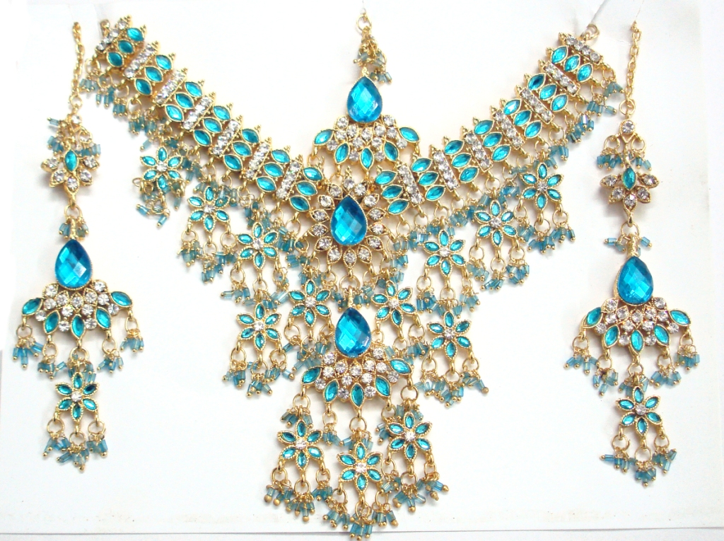Indian Traditional Necklace DDT1004