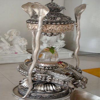 Shivling Statues