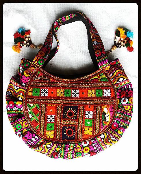 Chain Assorted Handmade BOHO Banjara Sling Bags at Rs 349/piece in New Delhi-thunohoangphong.vn