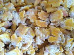Non-GMO Rolled Corn Meal, Color : Yellow