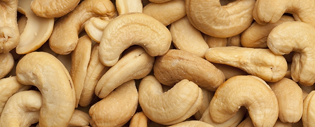 Curve cashew nuts, for Food, Packaging Size : 1kg, 2kg, 5kg